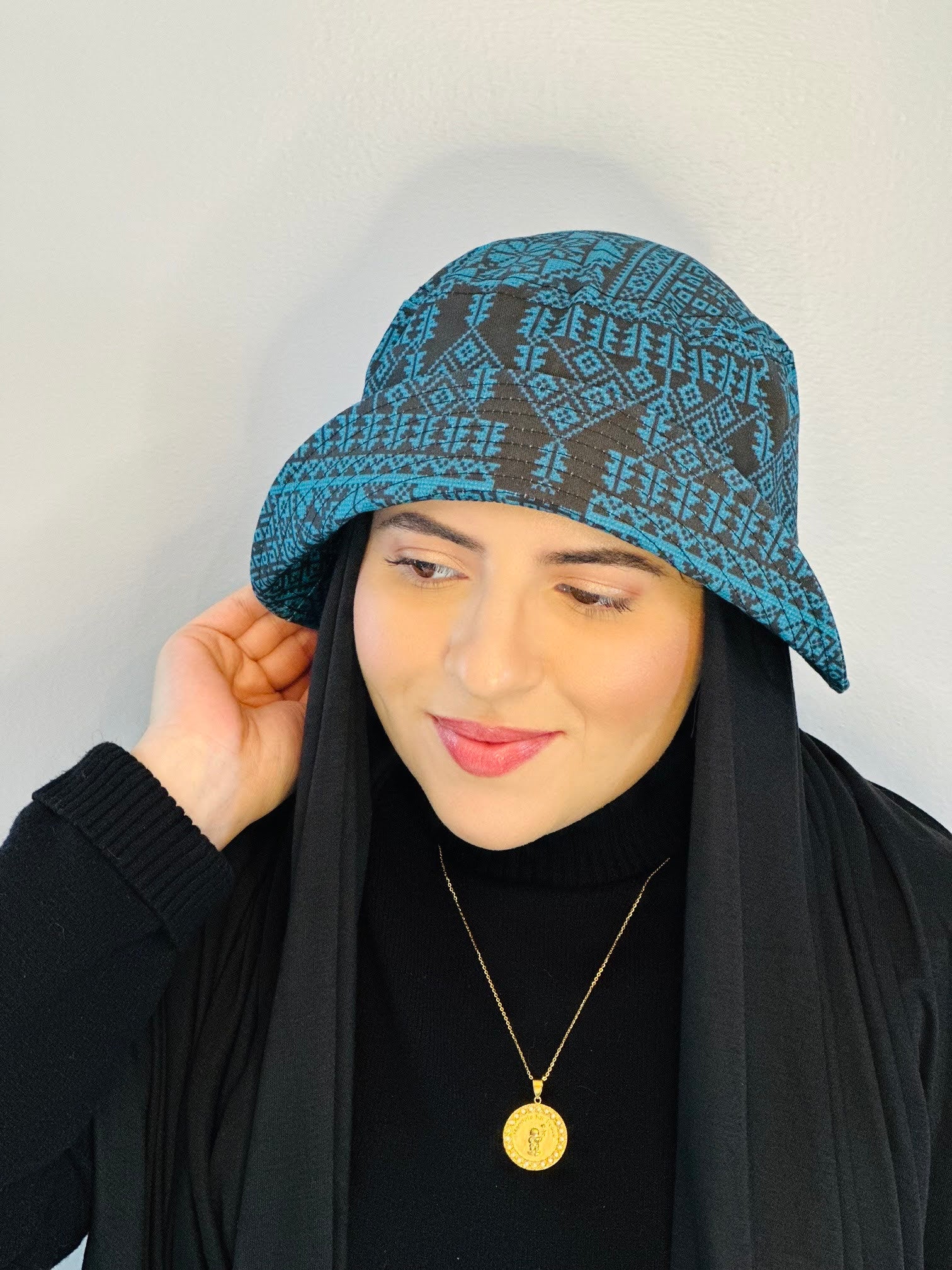 Palestina Road of Stars | Blue/Black | Bucket Hat Hijab