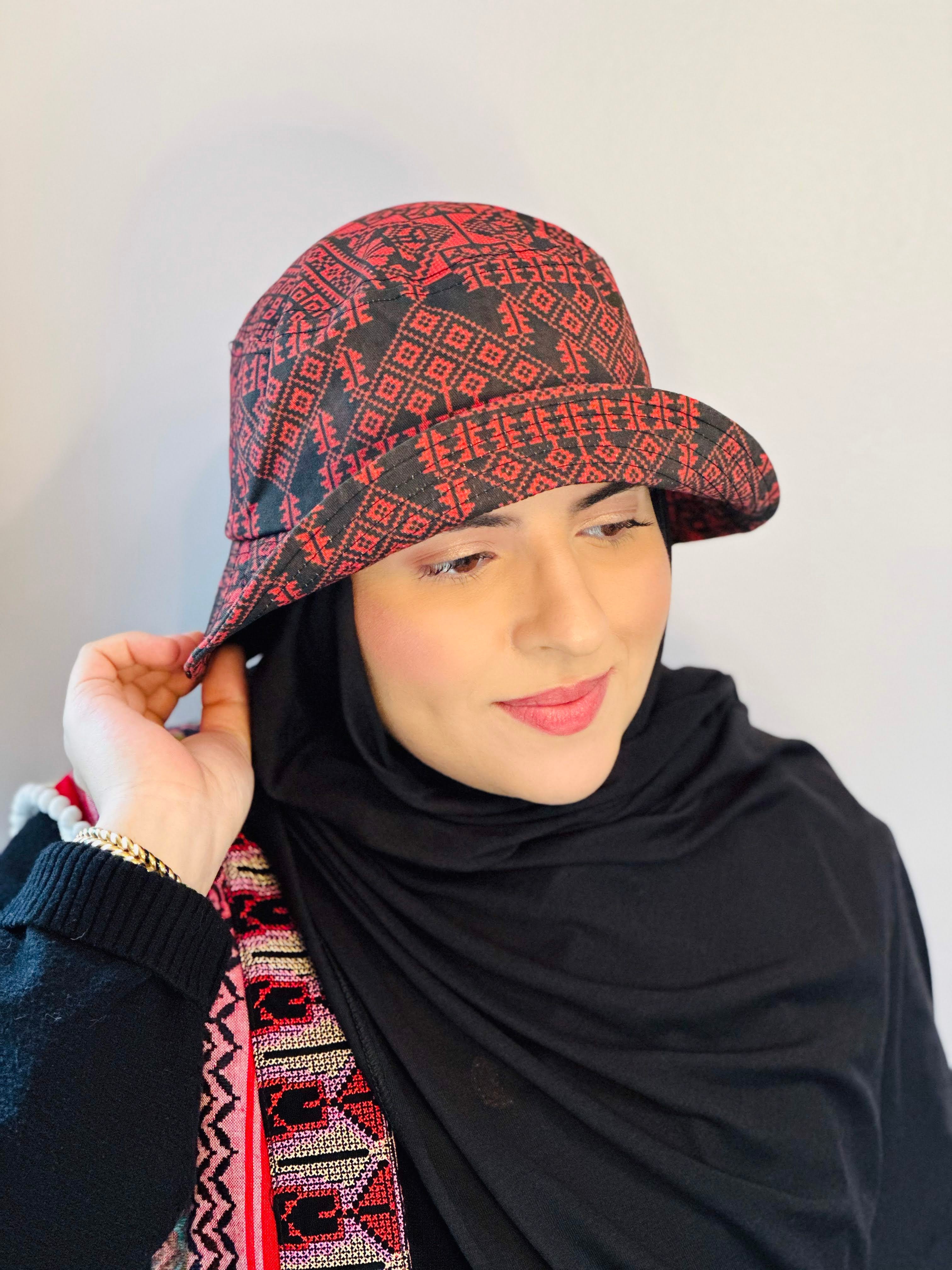 Palestina Road of Stars | Red/Black | Bucket Hat Hijab